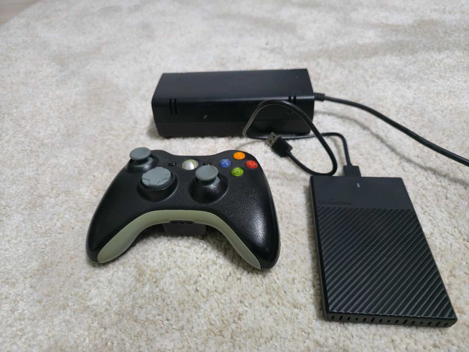 Xbox360 cu 75 jocuri instalate
