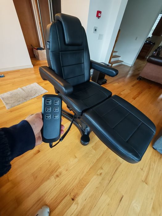 Scaun fotoliu  tratament cosmetic sau tatuaj  REEVE