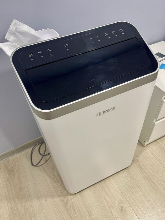 Мобилен климатик и обезвлажнител BOSCH Cool 4000