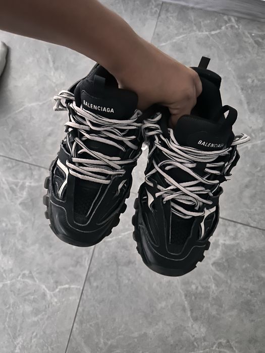 balenciaga track 1 черно белые