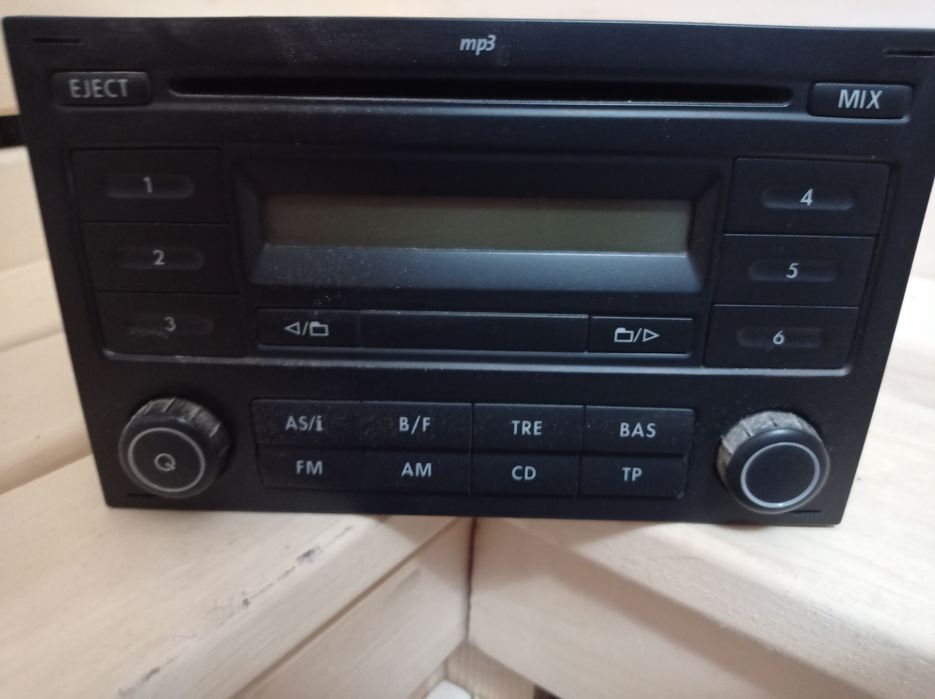 Продам магнитолу