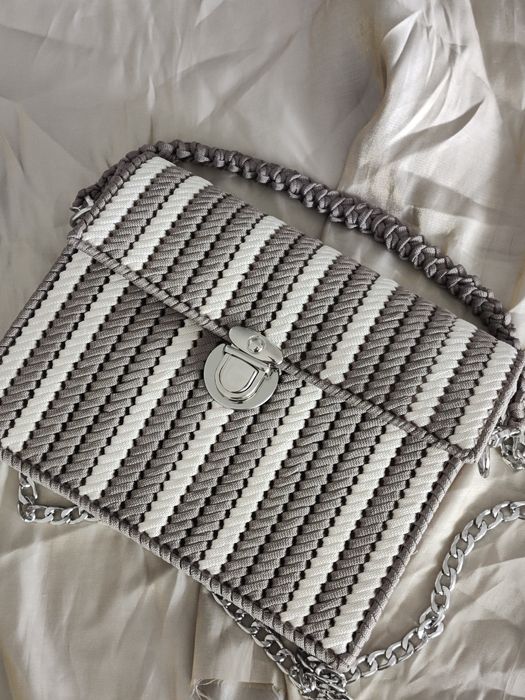 Geantă handmade NOUĂ în nuanțe mocha & ivory – model trendy