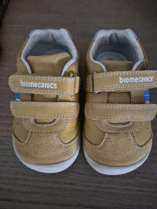 Sneaker Biomecanics calapod lat nr 21