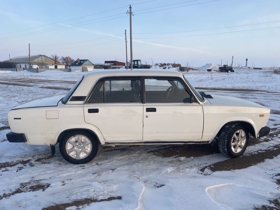 Жугули2105 все отлрчнам состаяни б