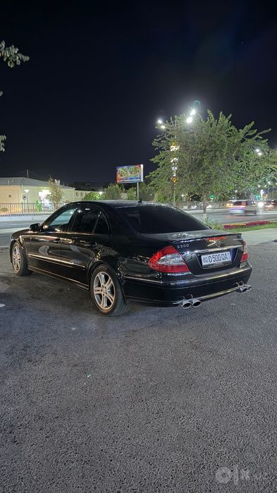 W211 mersedes soatiladi