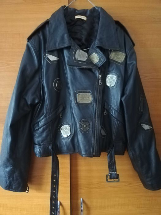 Jachetă piele tip biker, model deosebit