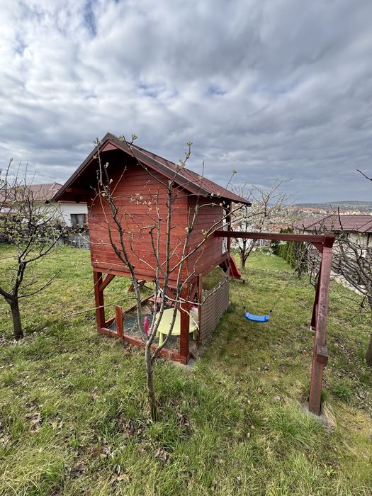 Casuta gradina loc de joaca copii