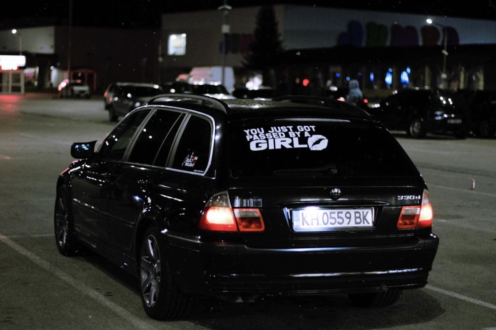 Продава се BMW e46 330d