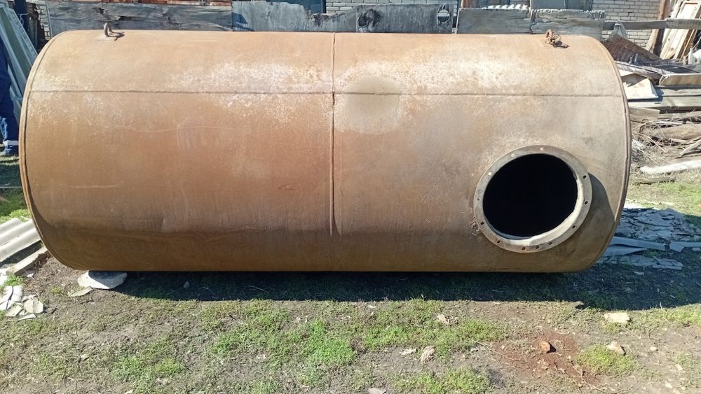 Бочка 4 куб сатылады