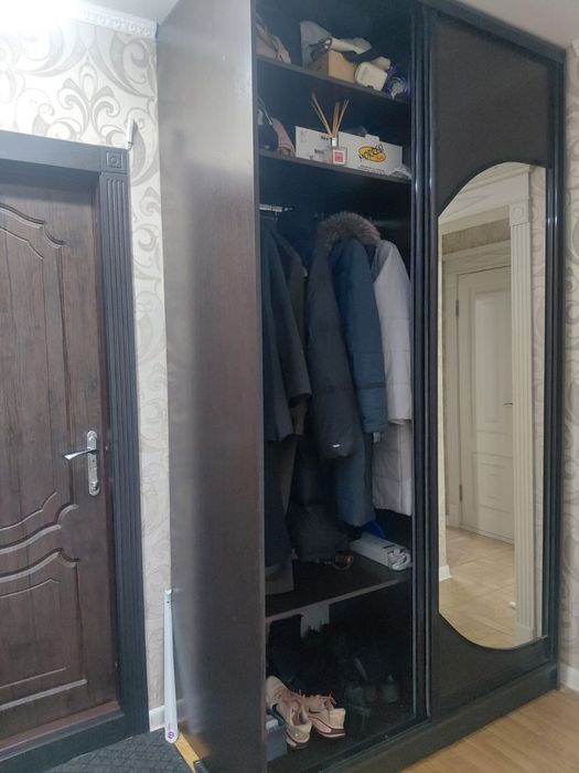 Продам шкаф б/у.