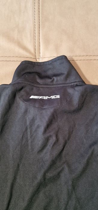 Спортна тениска amg