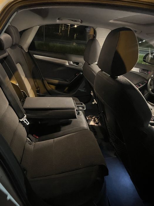 Vand/Schimb Audi a4 B8