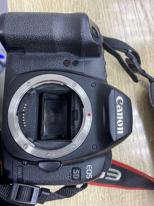 Фотоаппарат Canon EOS 5D Mark II(TM79)