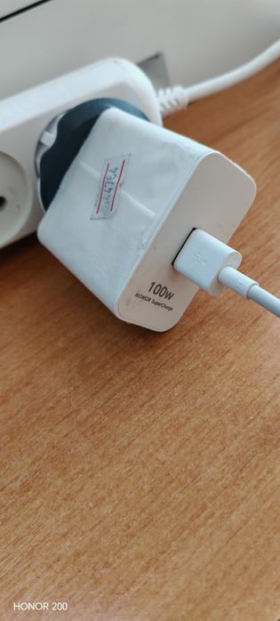 Продам Хонор 200 про