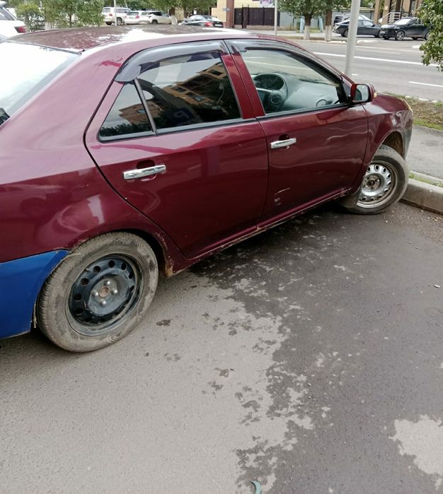 Продам Джили МК 350000