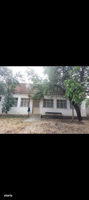 Casă Galșa (Deal) cu front stradal mare preț 46 000 euro