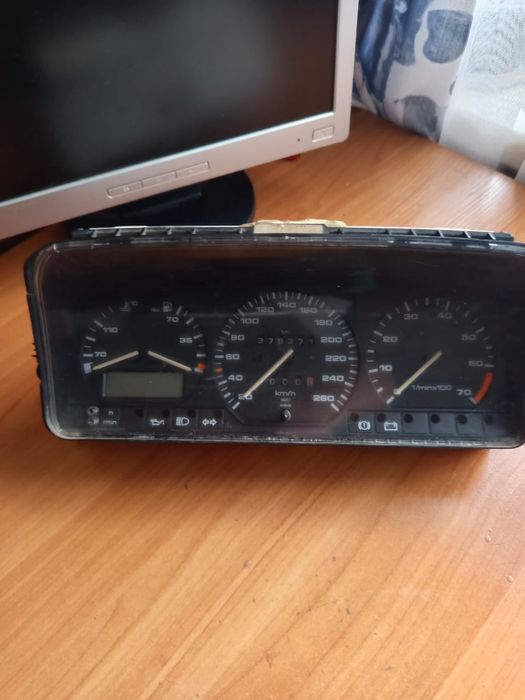 Продам щиток пассат б3