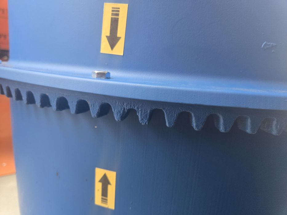 Бетонмешалка. Миксер. Бетоносмеситель