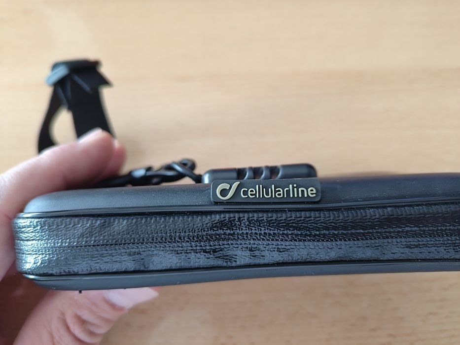 Suport telefon waterproof Cellularline