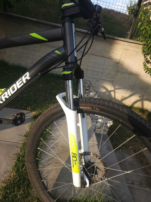 Bicicleta ROCKRIDER ST 520 cumparata de noua