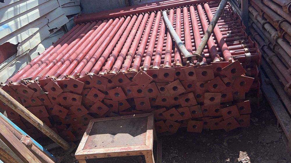 Сдаю опалубку для фундамента