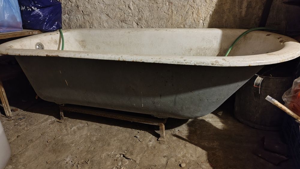 Vând cada din fonta 170*75 + picioare suport