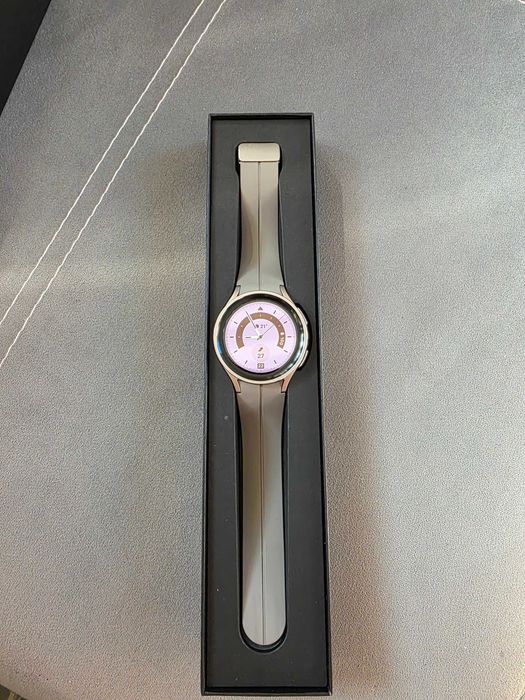 Samsung Galaxy Watch5 pro LTE 45mm