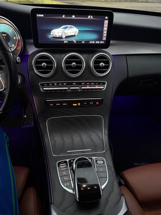 Mercedes C 180d AMG Pack 2018 bord virtual Multi-beam 86000km