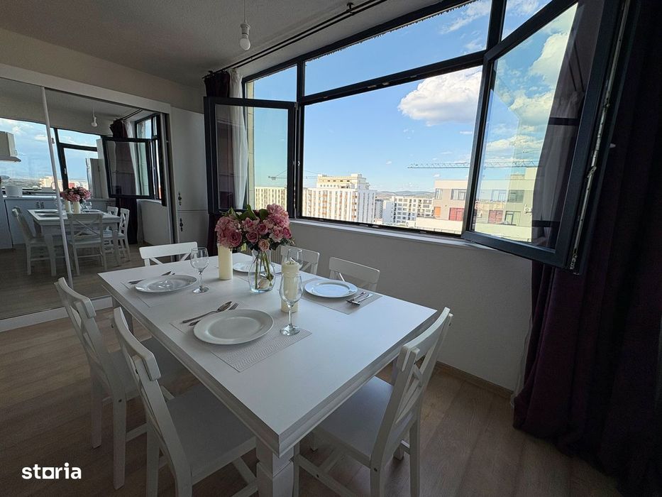 Apartament modern de 3 camere cu balcon și priveliște către munti
