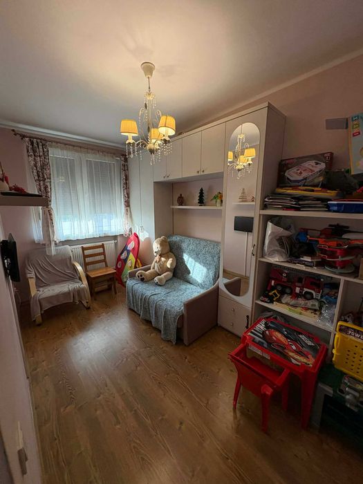 Apartament cu 3 camere de vanzare