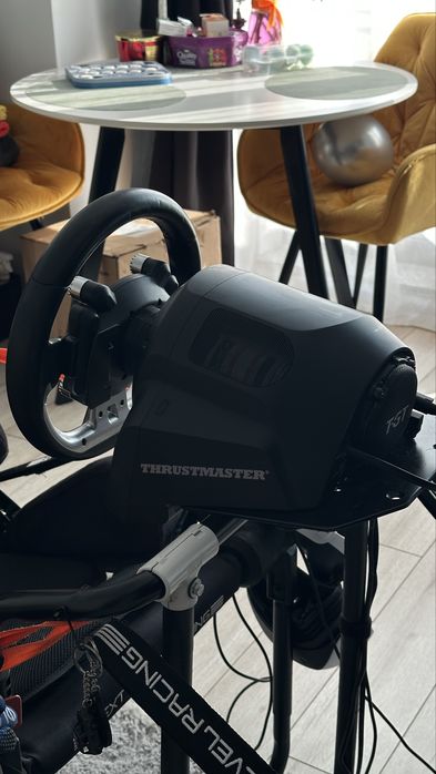 Thrustmaster T-GT II + T-LCM