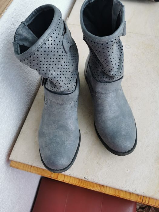 Дамски зимни боти