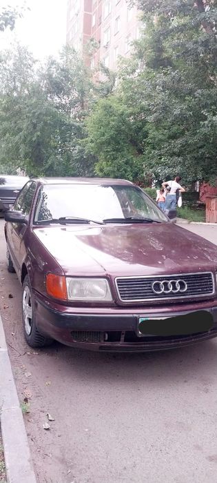 Продам ауди 100 с4