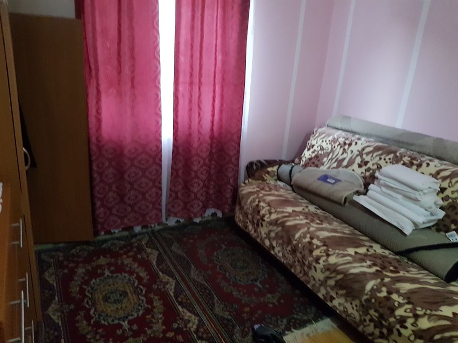 Inchiriez apartament Marceni