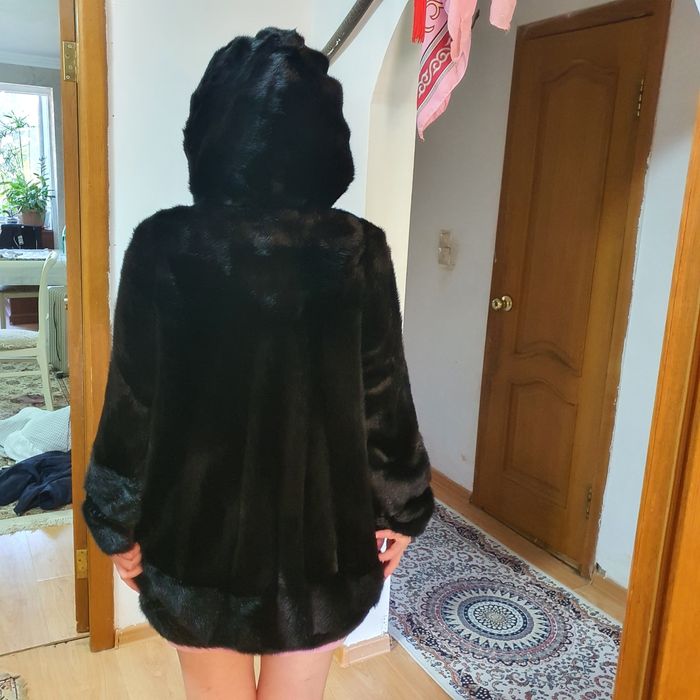 Продам норковую шубу