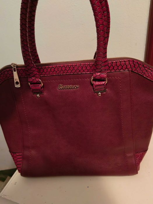 3 броя дамски чанти