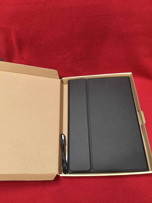 Husă Lenovo Tab P12 12.7 Tastatură Detasabilă,Trackpad,Backlit 7Culori