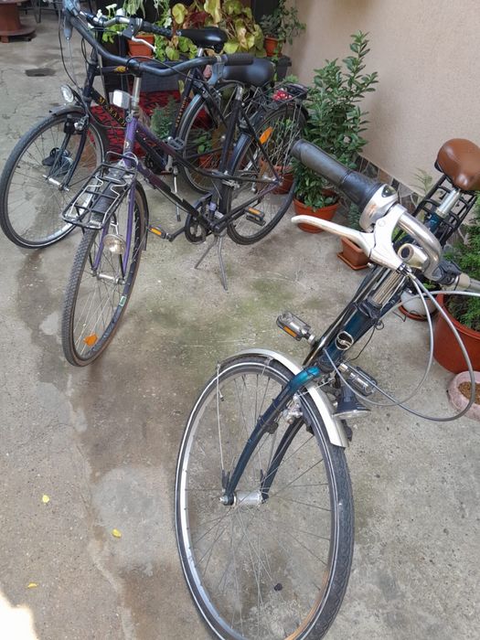Vand biciclete de dama si barbati