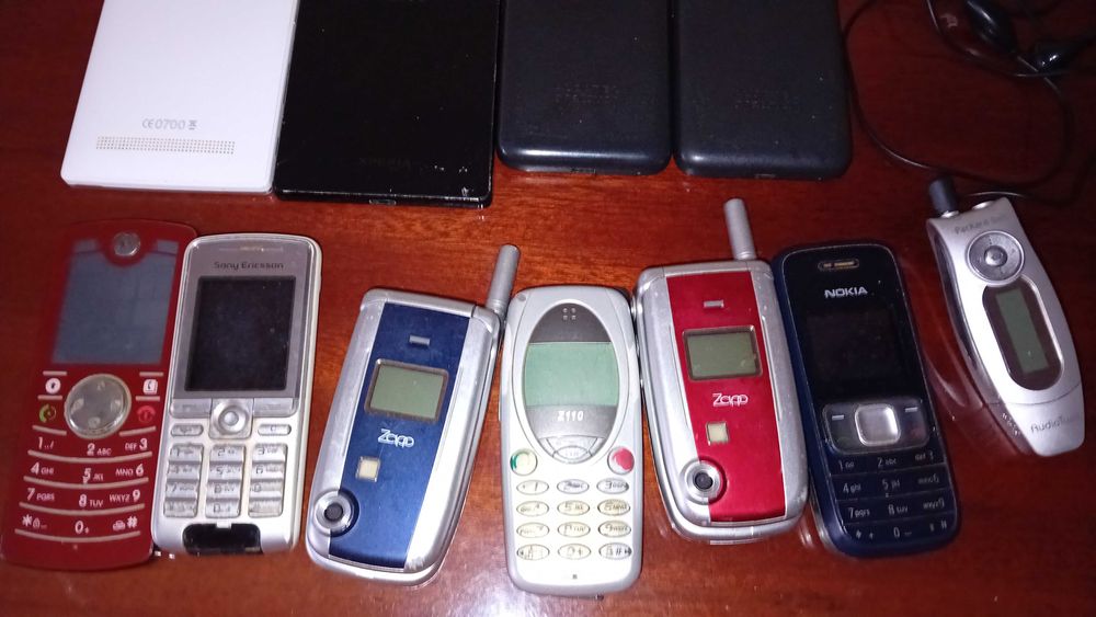 Telefoane vechi .