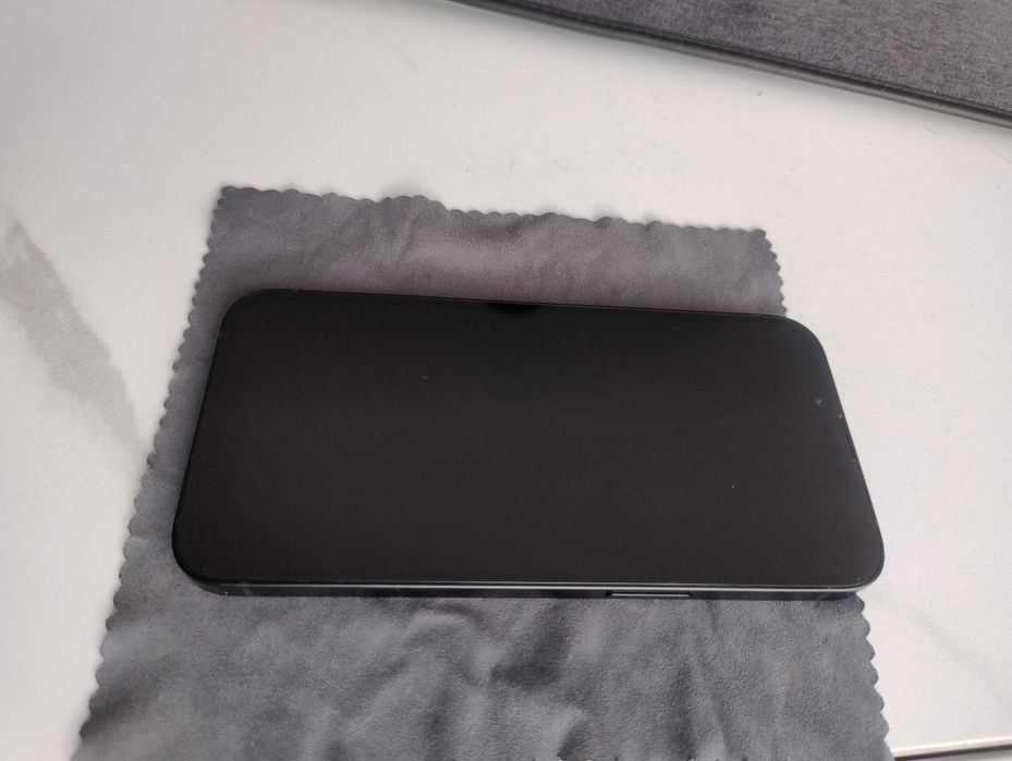 Iphone 16e Black 128 GB