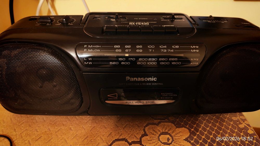 Radiocasetofon Panasonic RX-CS710 + FS430