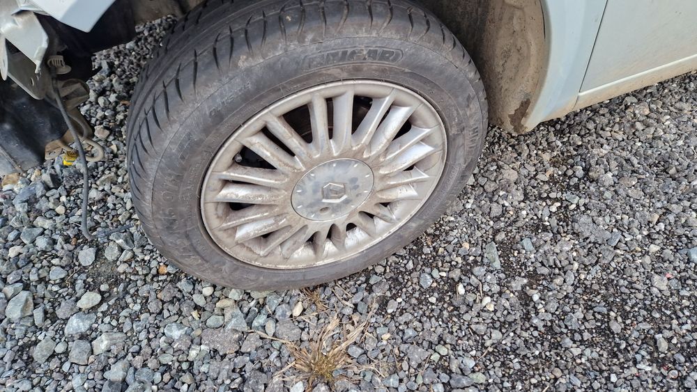 Jante + anvelope vara R16 dot 2025 Megane 2