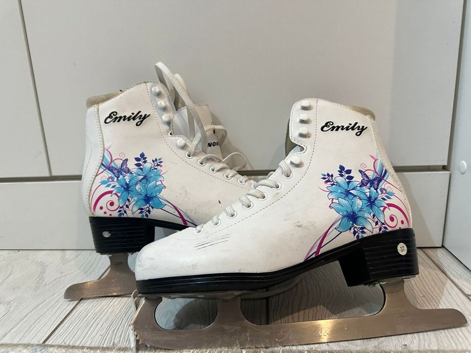 женские фигурные коньки