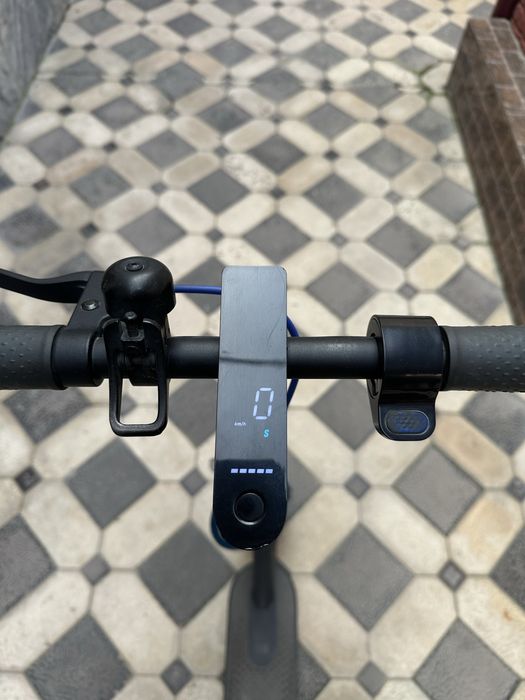 Электросамокат xiaomi