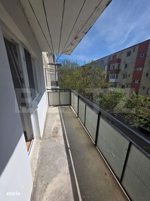 Apartament de vanzare, cu 3 camere, 65 mp, zona Blocuri, Campia Turzii
