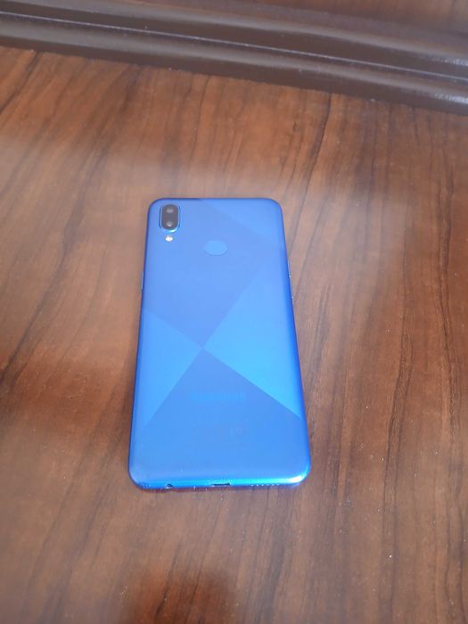 Samsung A10s sotiladi