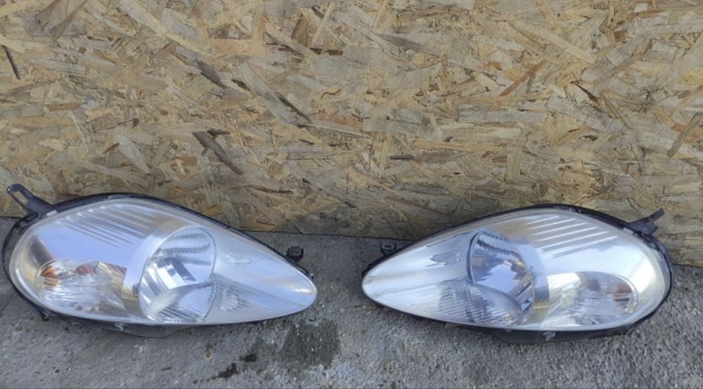 Far Stanga Dreapta Fiat Grande Punto An 2006/2009 Oferim Garatie
