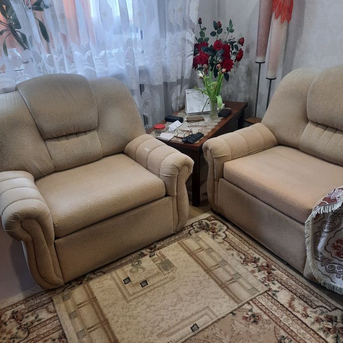 Диван с кресло кроватими