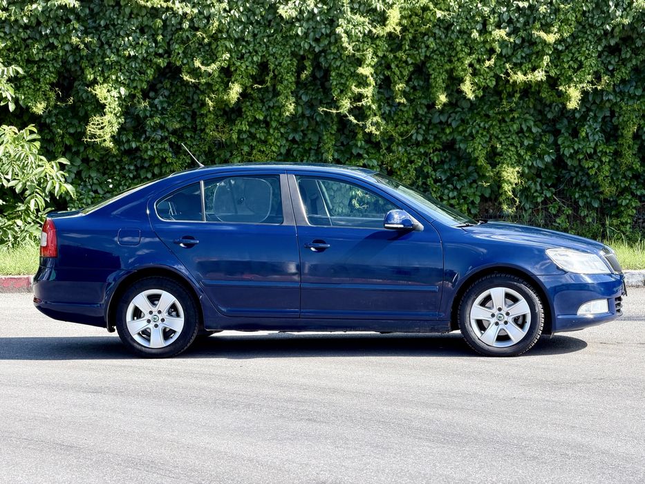 SKODA Octavia 2012 — imagine 4