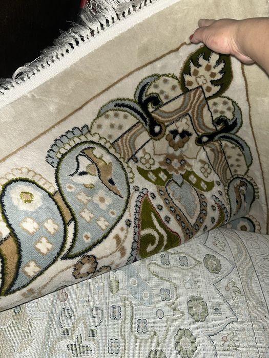 Продам ковры. В хорошем состоянии